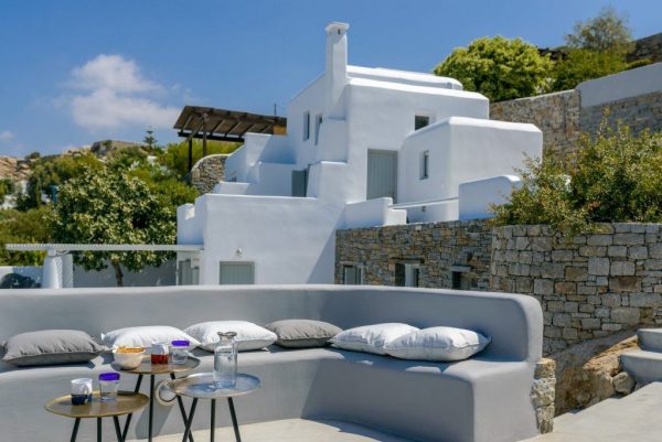 Hill Villa Naxos