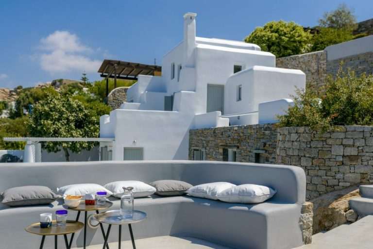 Hill Villa Naxos